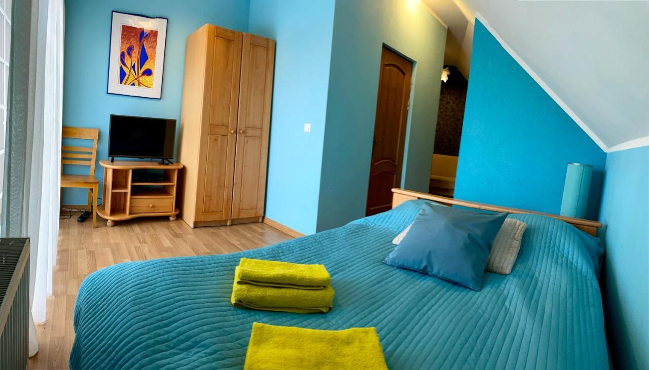 Piejuras Nams Hotel Ķesterciems Buitenkant foto