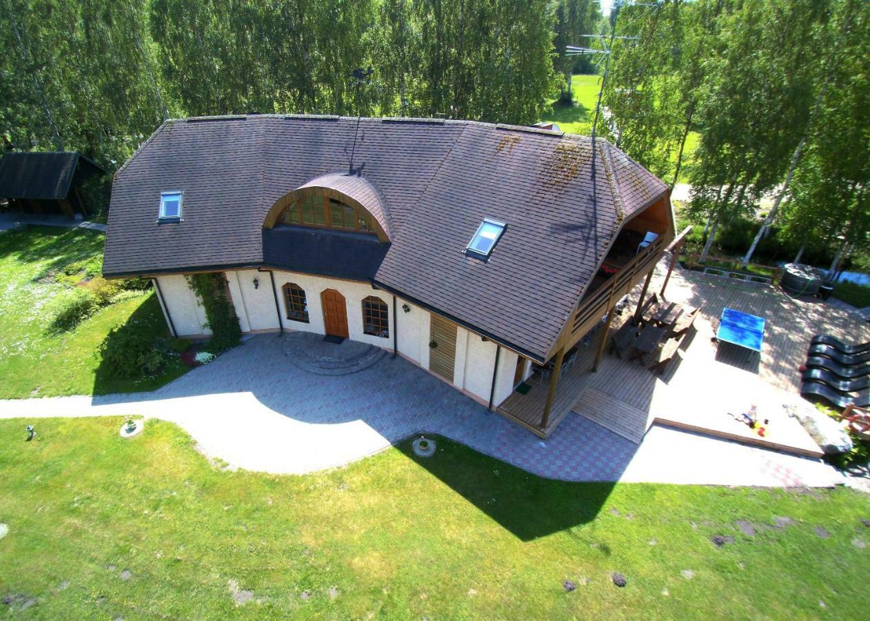 Piejuras Nams Hotel Ķesterciems Buitenkant foto